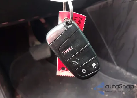 2018 Jeep Renegade Altitude Fwd из США, поврежденный, VIN ZACCJABB9JPG67790